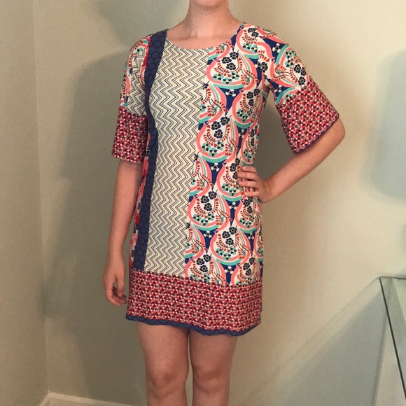 Dress - Picture 2 of 7